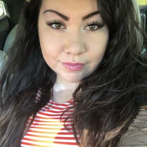 Meet your Posher, Andria